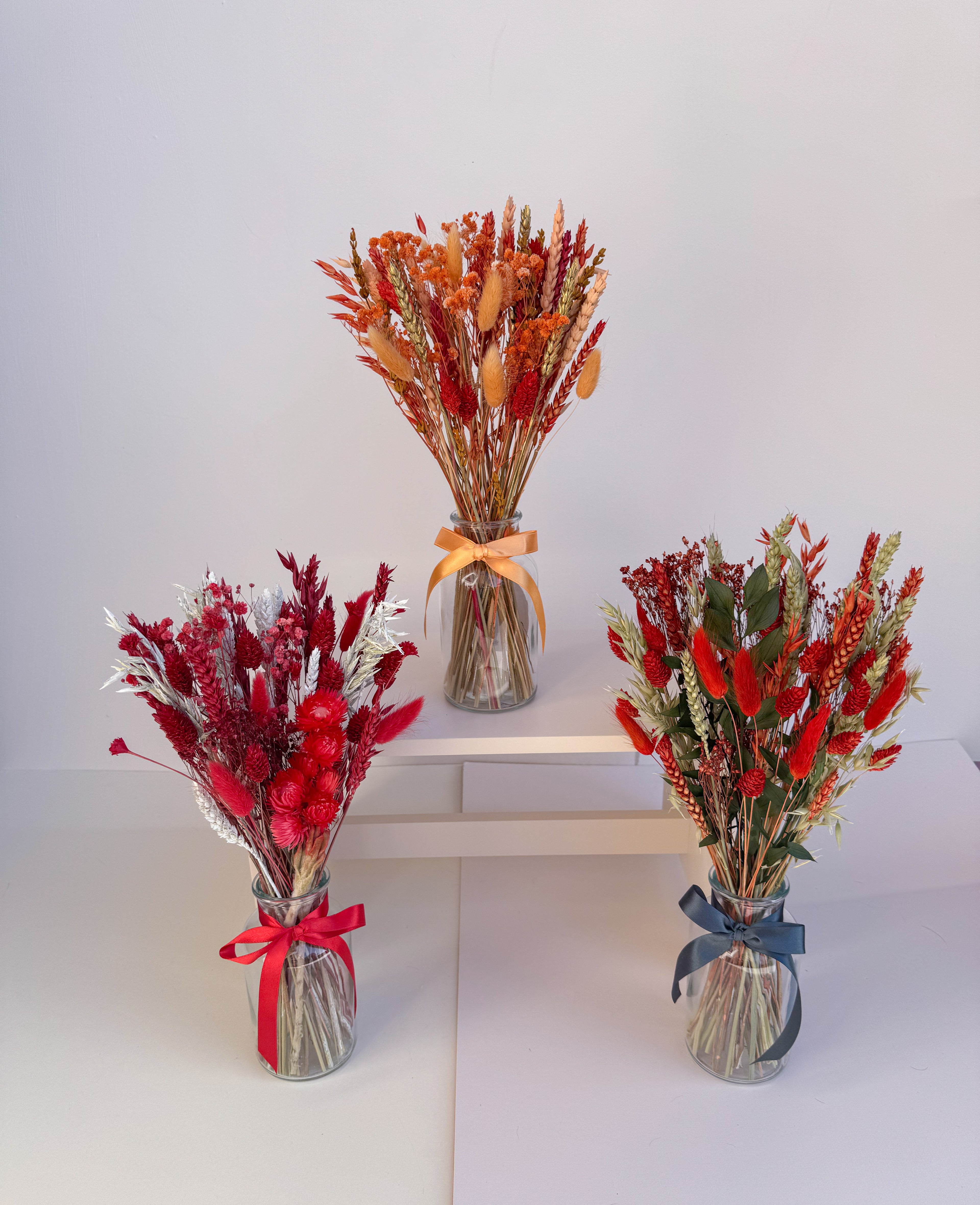 'Oranges' Arrangement with Vase image 1