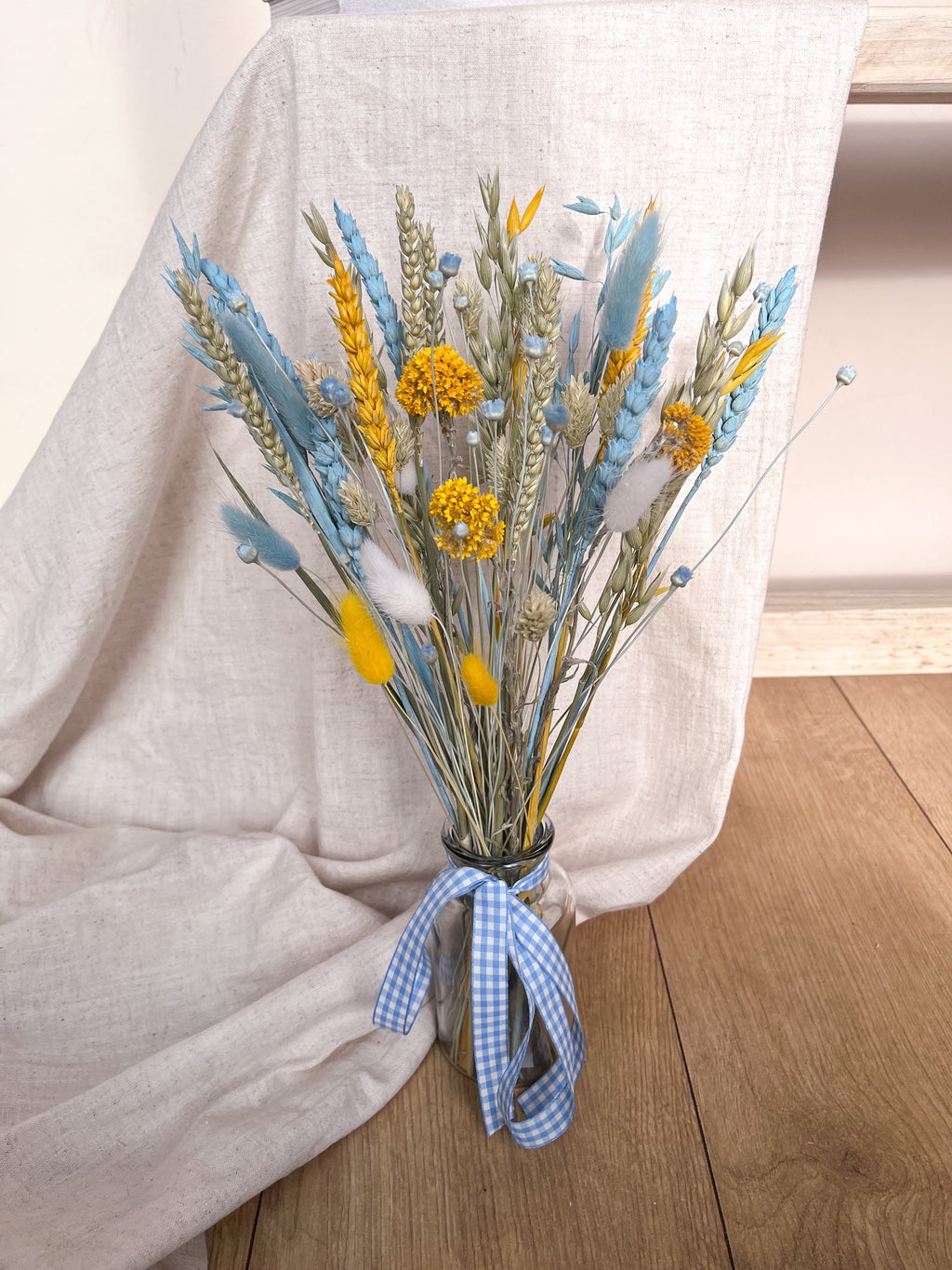 Dried Flowers with Vase image 4