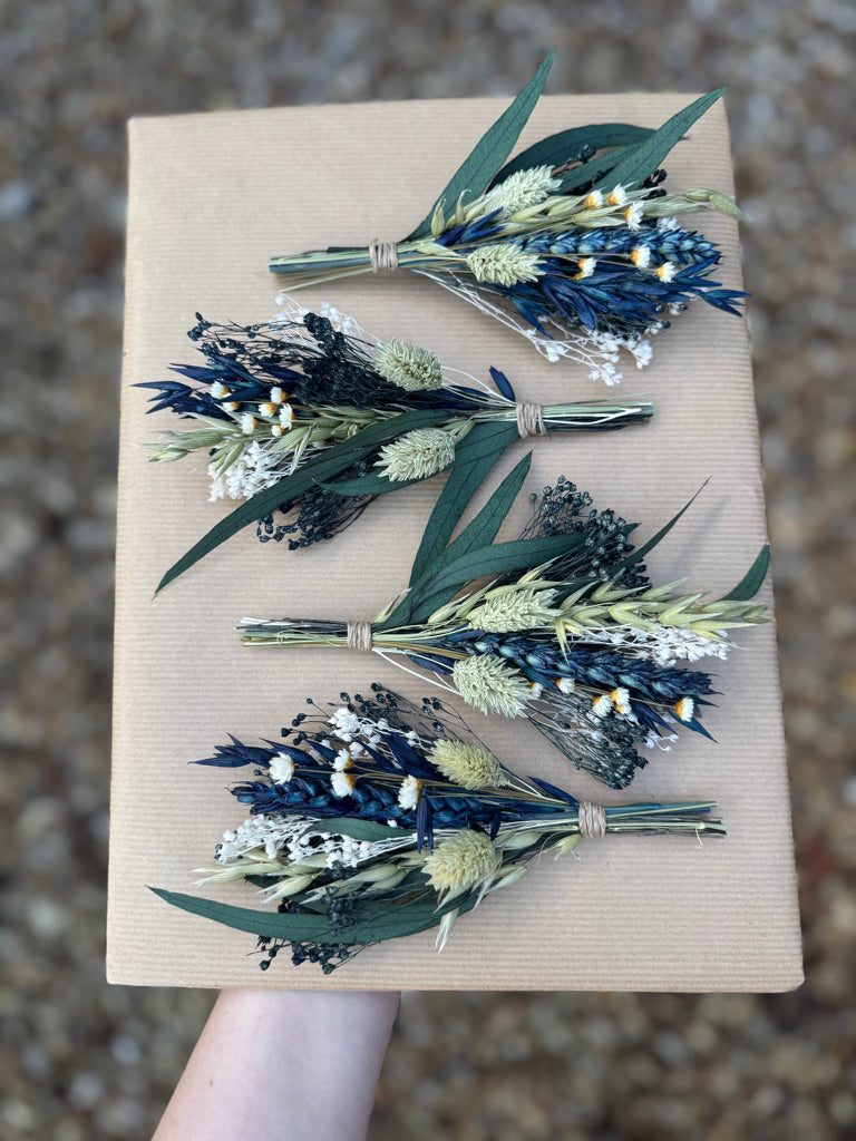 Stephanie Buttonhole image 2