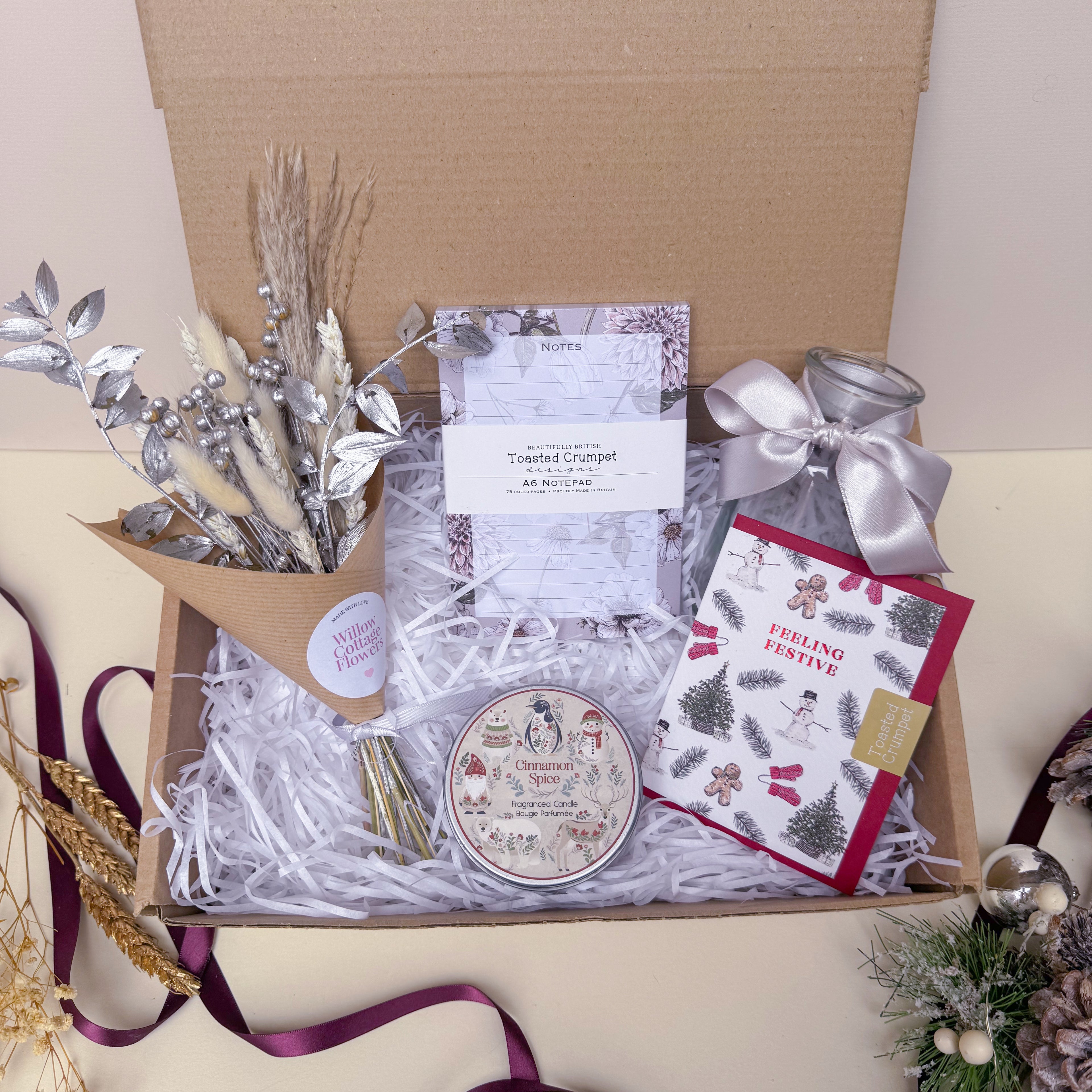 Silver Christmas Gift Hamper image 0