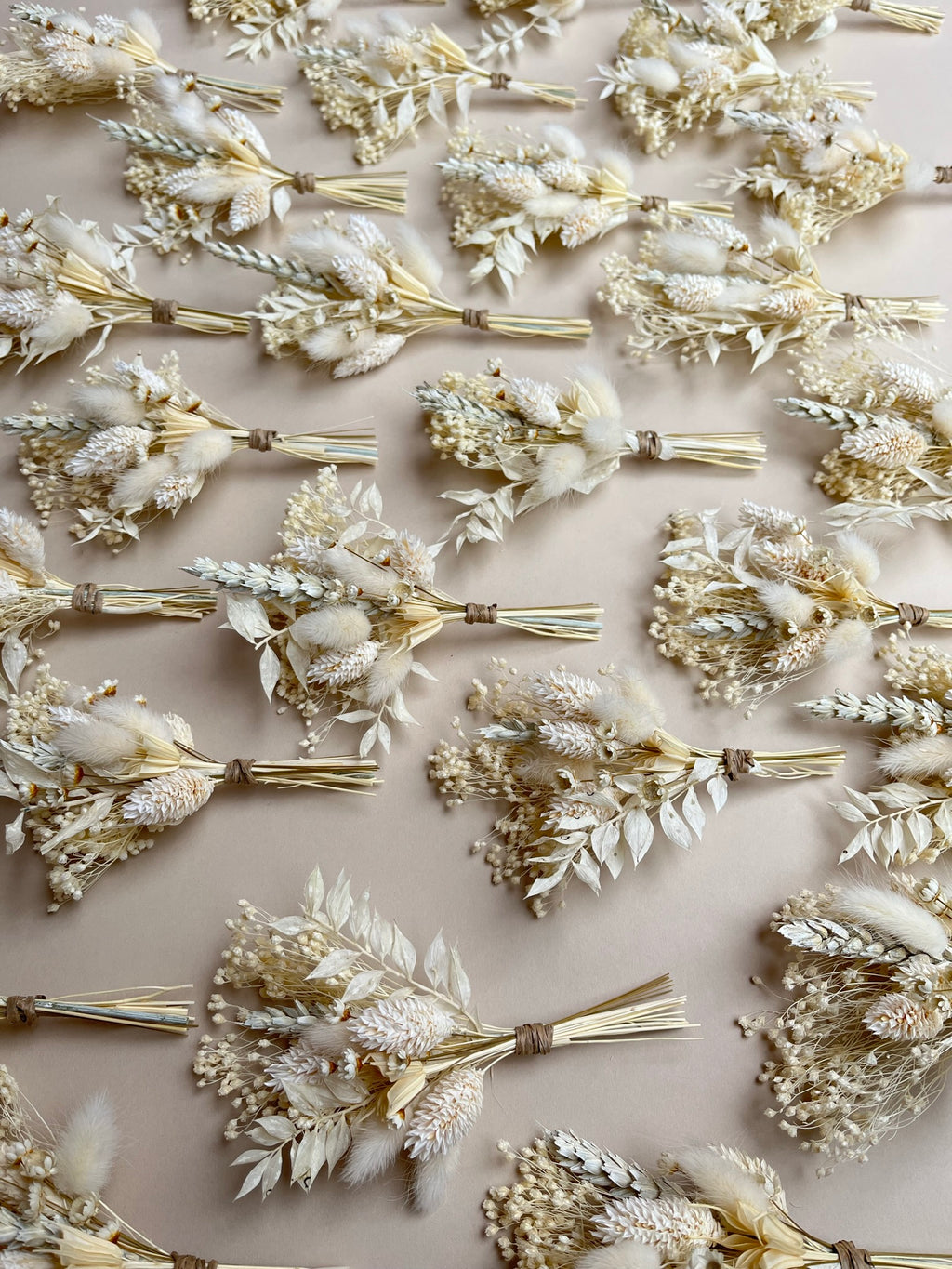 Juliet Buttonhole image 6