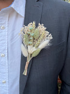Katie Buttonhole image 3