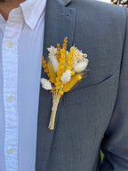 Golden Buttonhole image 2