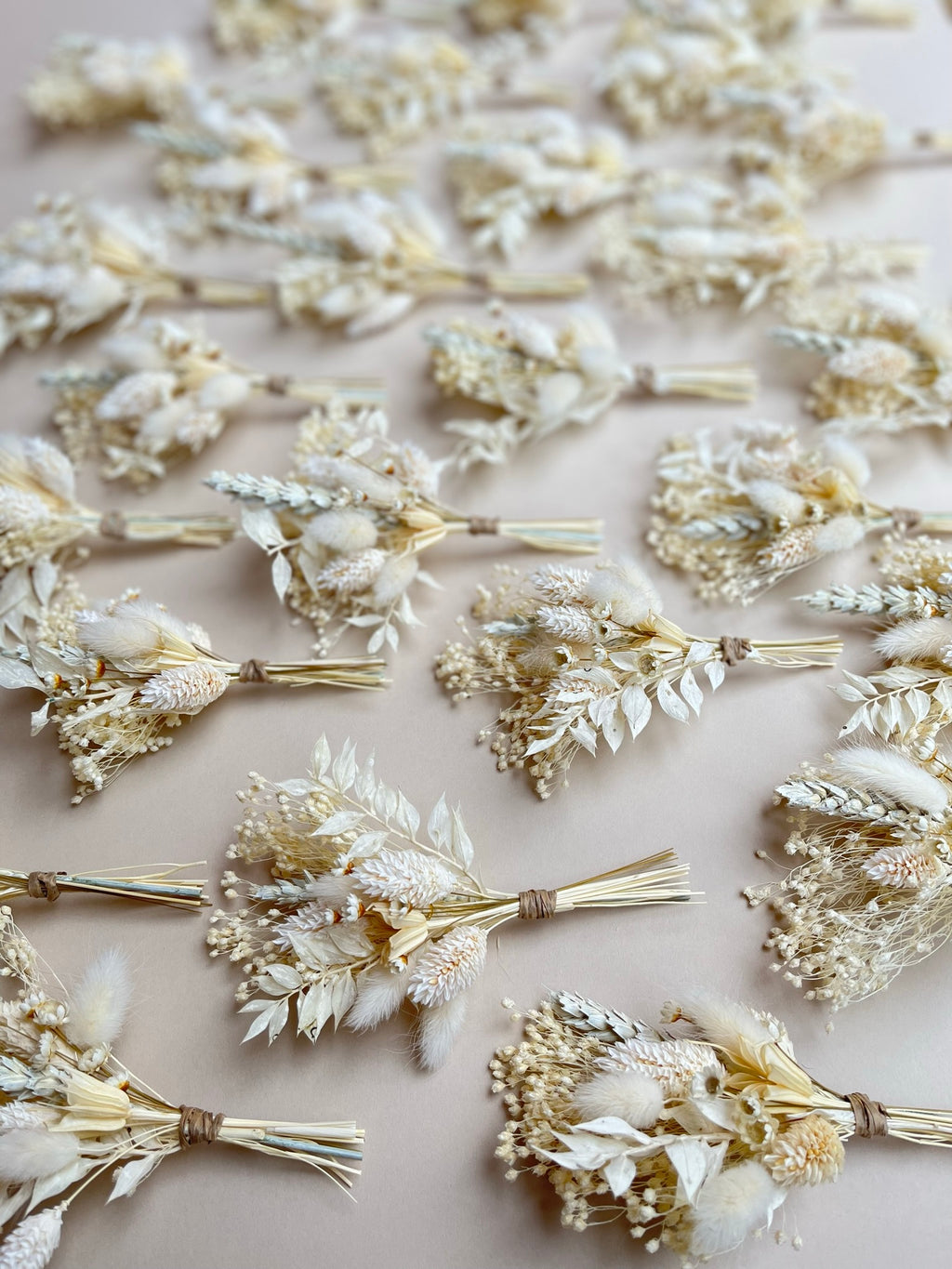 Juliet Buttonhole image 7