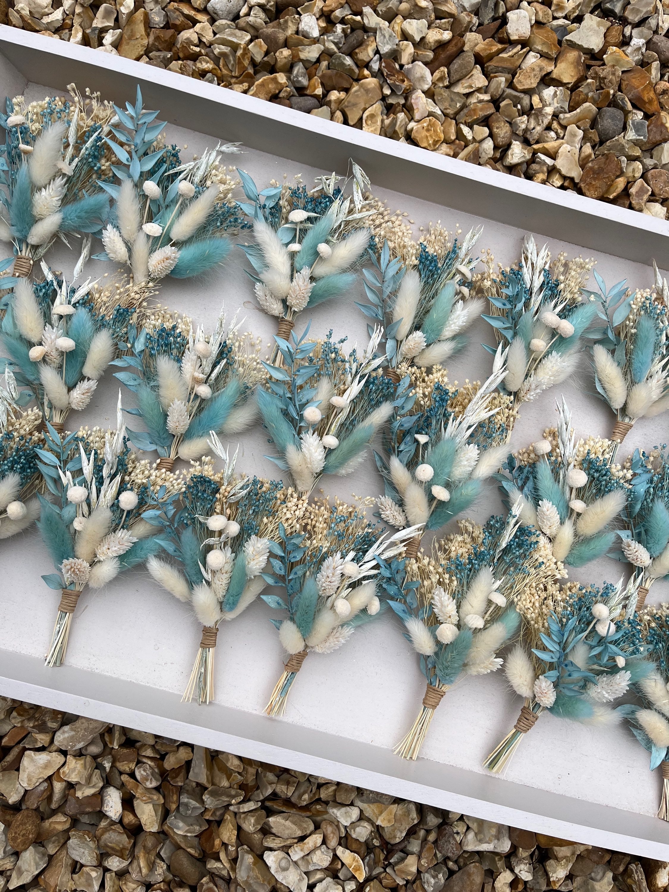 Amy Buttonholes image 3