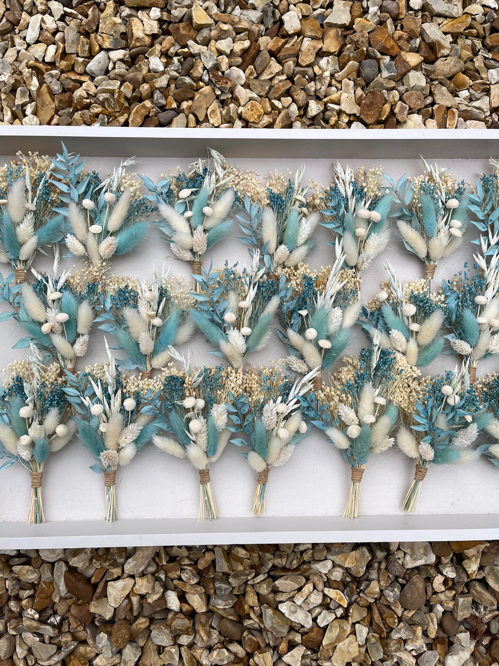 Amy Buttonholes image 2