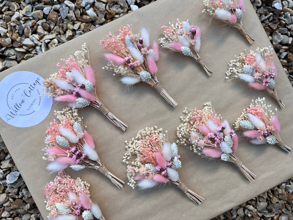 Daisy Blush Buttonhole image 1