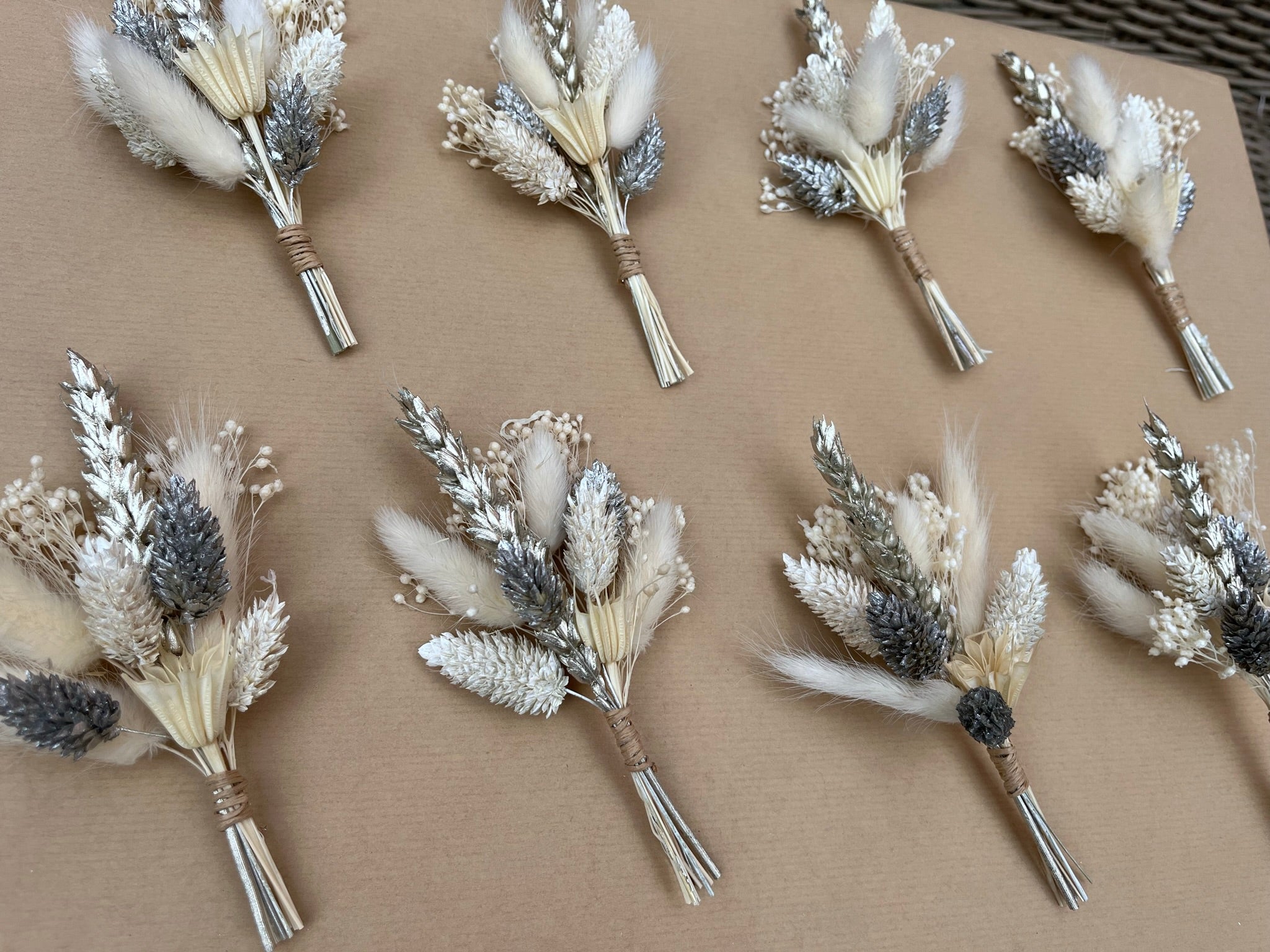 Olivia Buttonholes image 1