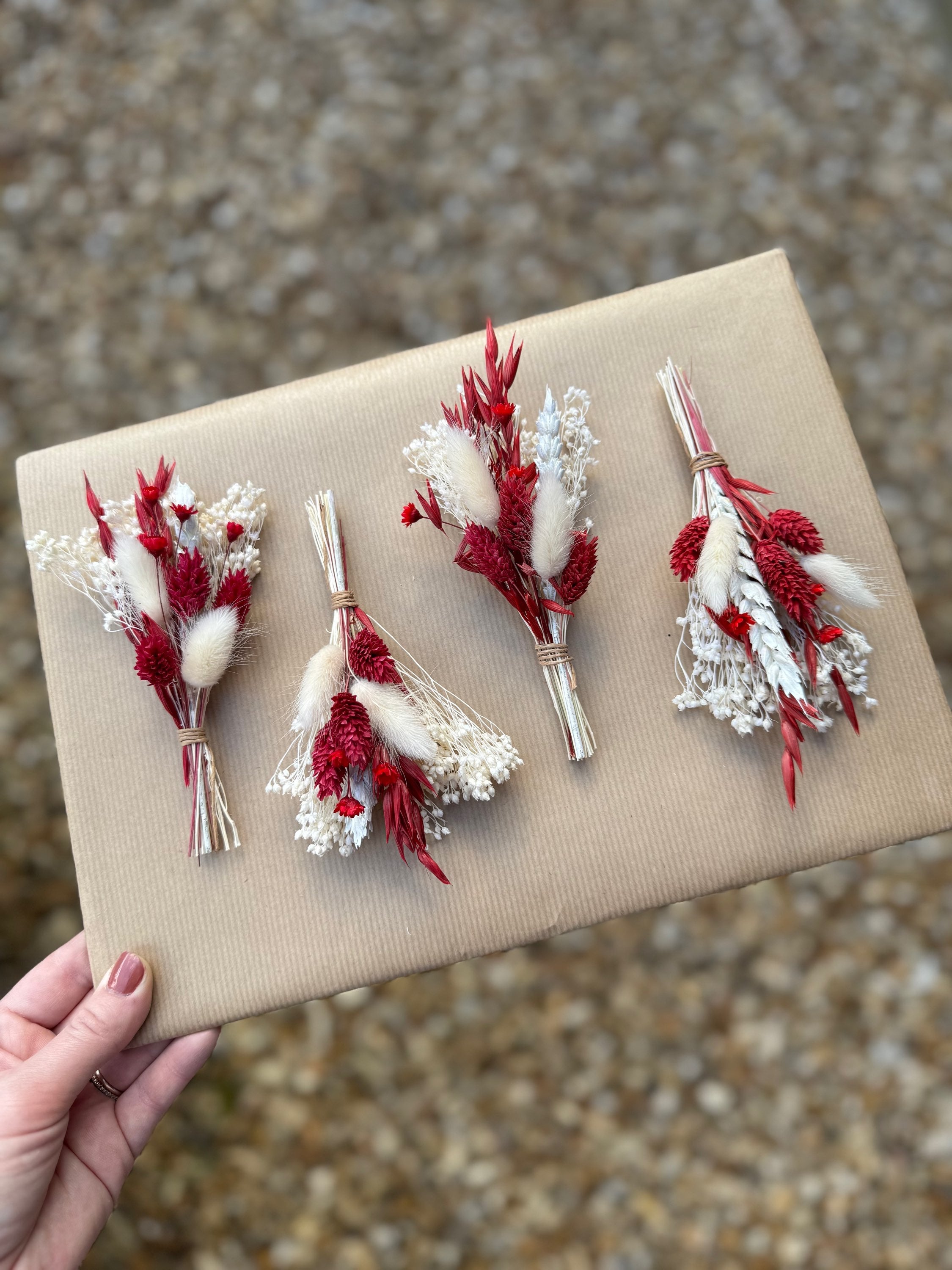 Bella Buttonhole image 4