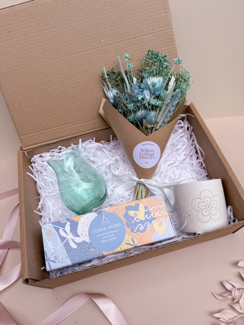 Blue Dried Flower Gift Hamper image 5