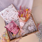 mini birthday gift box with giraffe birthday card