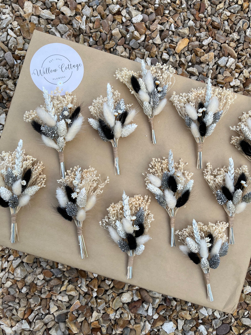 Florence Buttonholes image 1