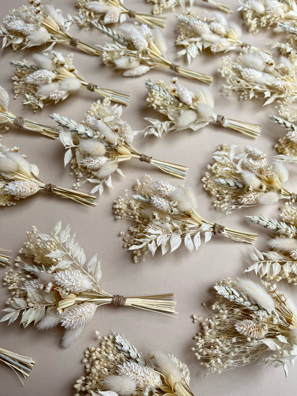 Juliet Buttonhole image 3