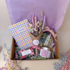 pastel dried flower gift box