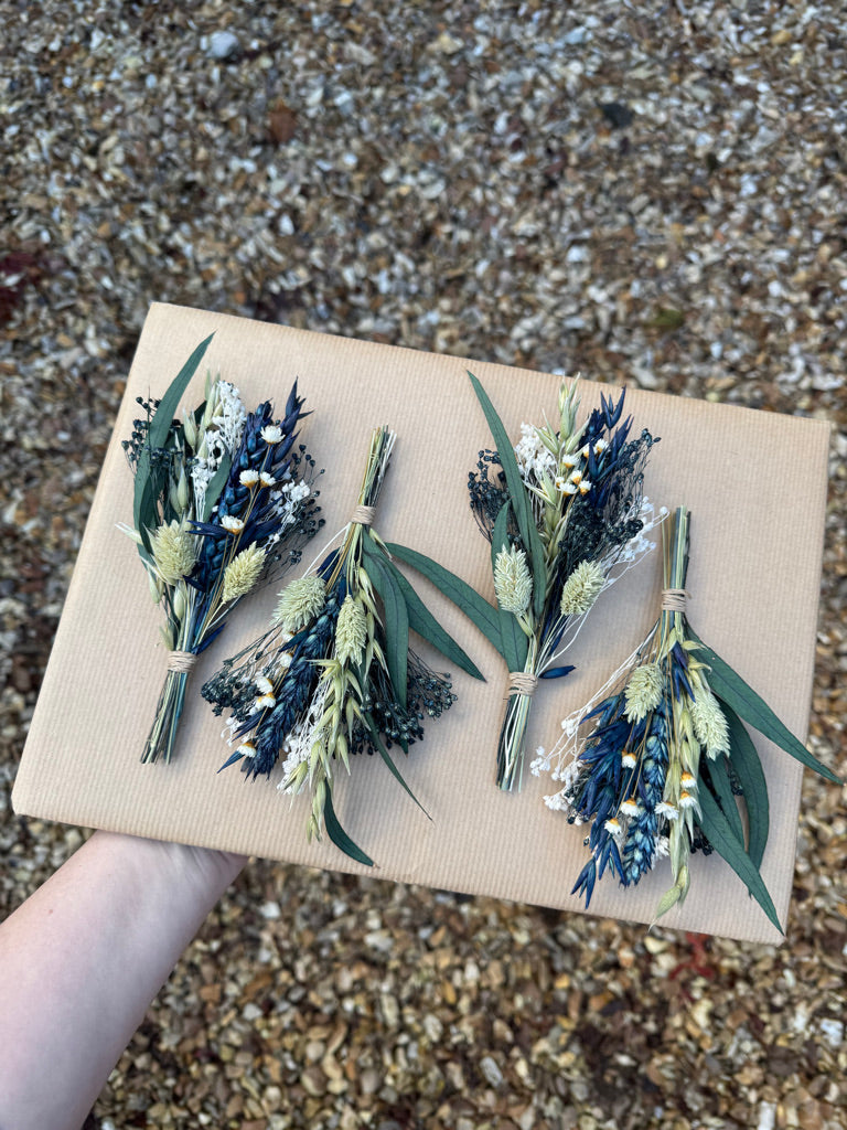 Stephanie Buttonhole image 1