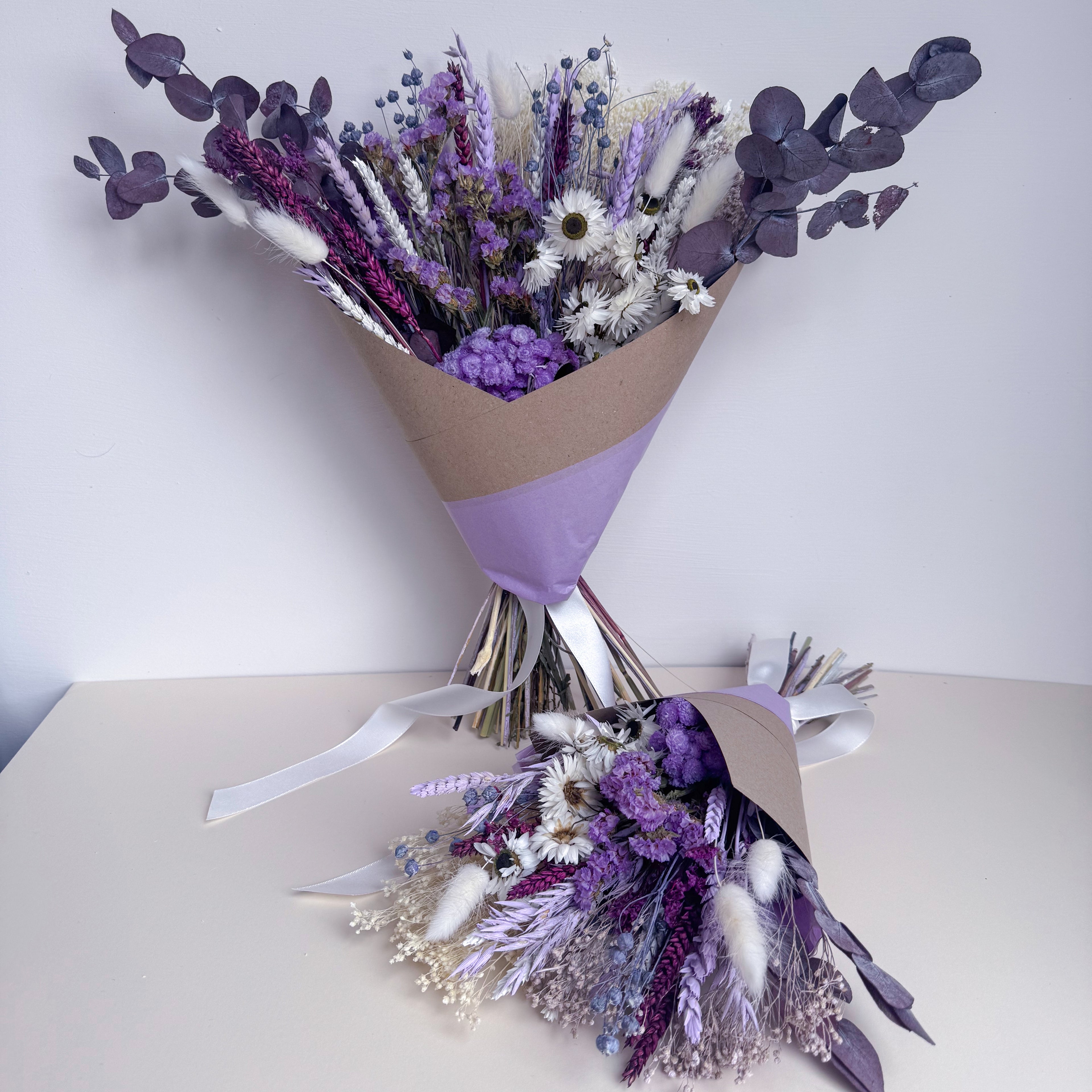 lilac dried flowers with eucalyptus