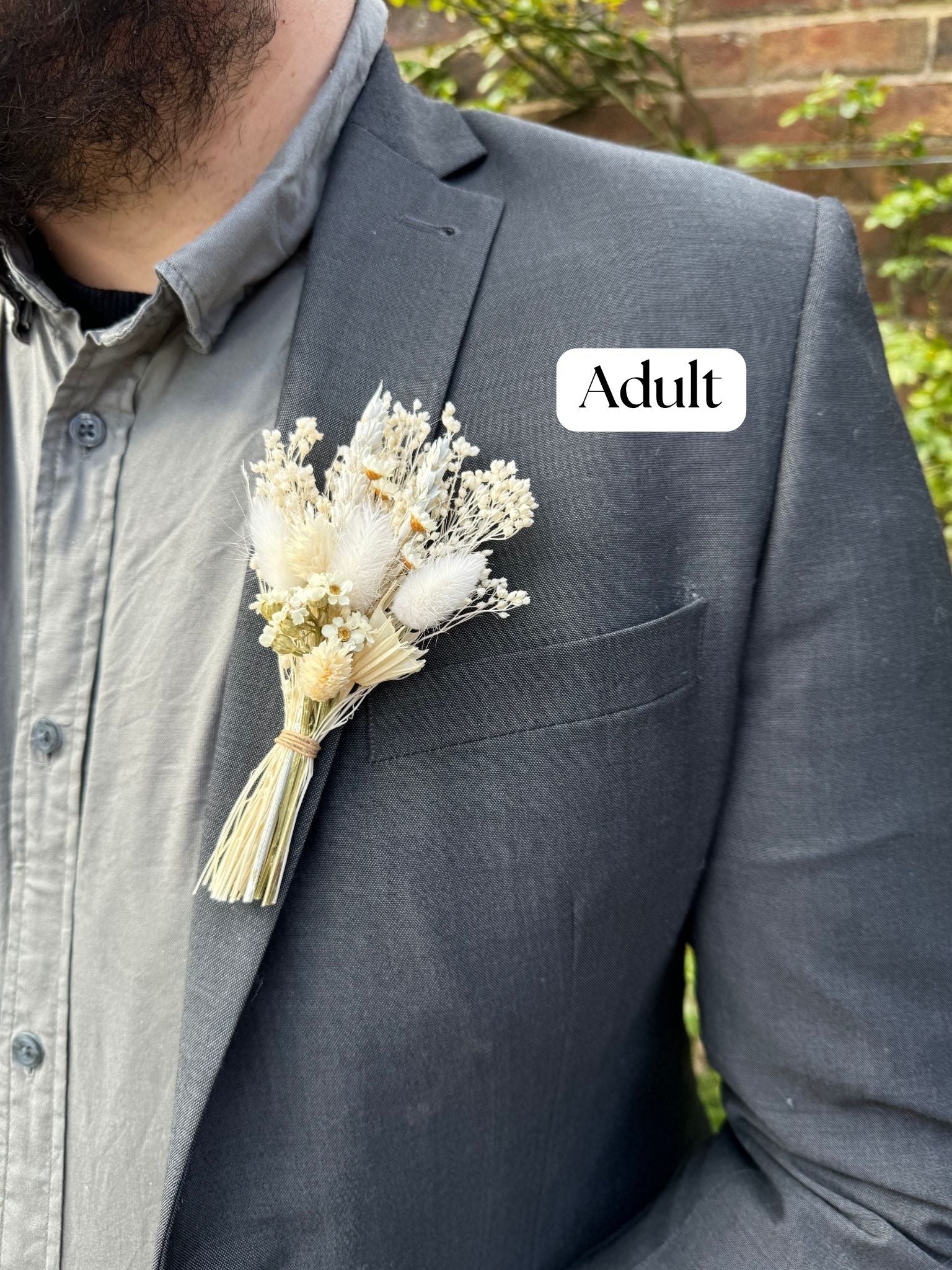 Daisy Chain Buttonhole image 3