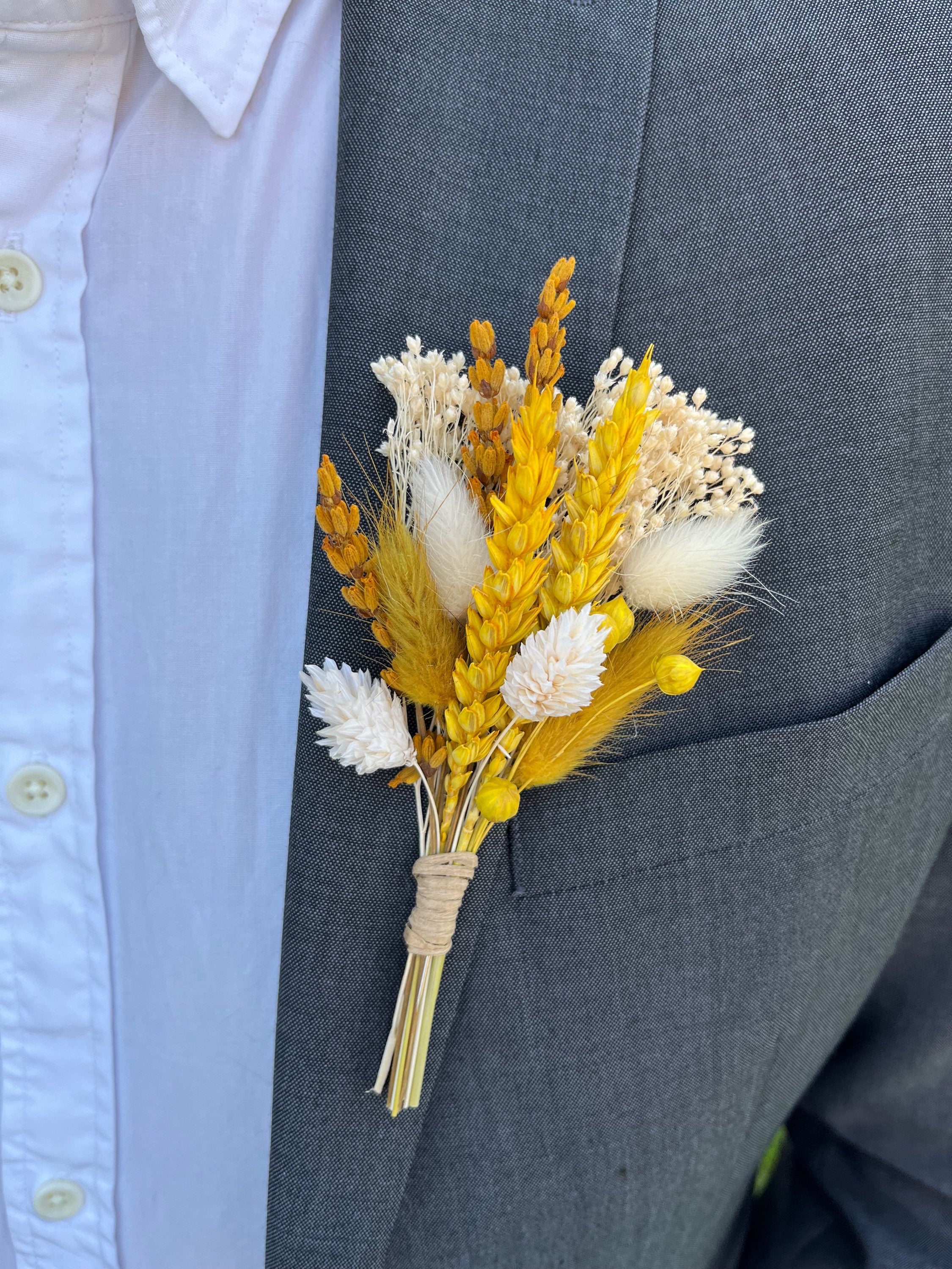 Golden Buttonhole image 1