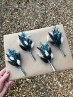 Claire Buttonhole image 4