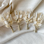 Daisy Chain Buttonhole image 0
