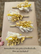 Ellie Buttonhole image 1