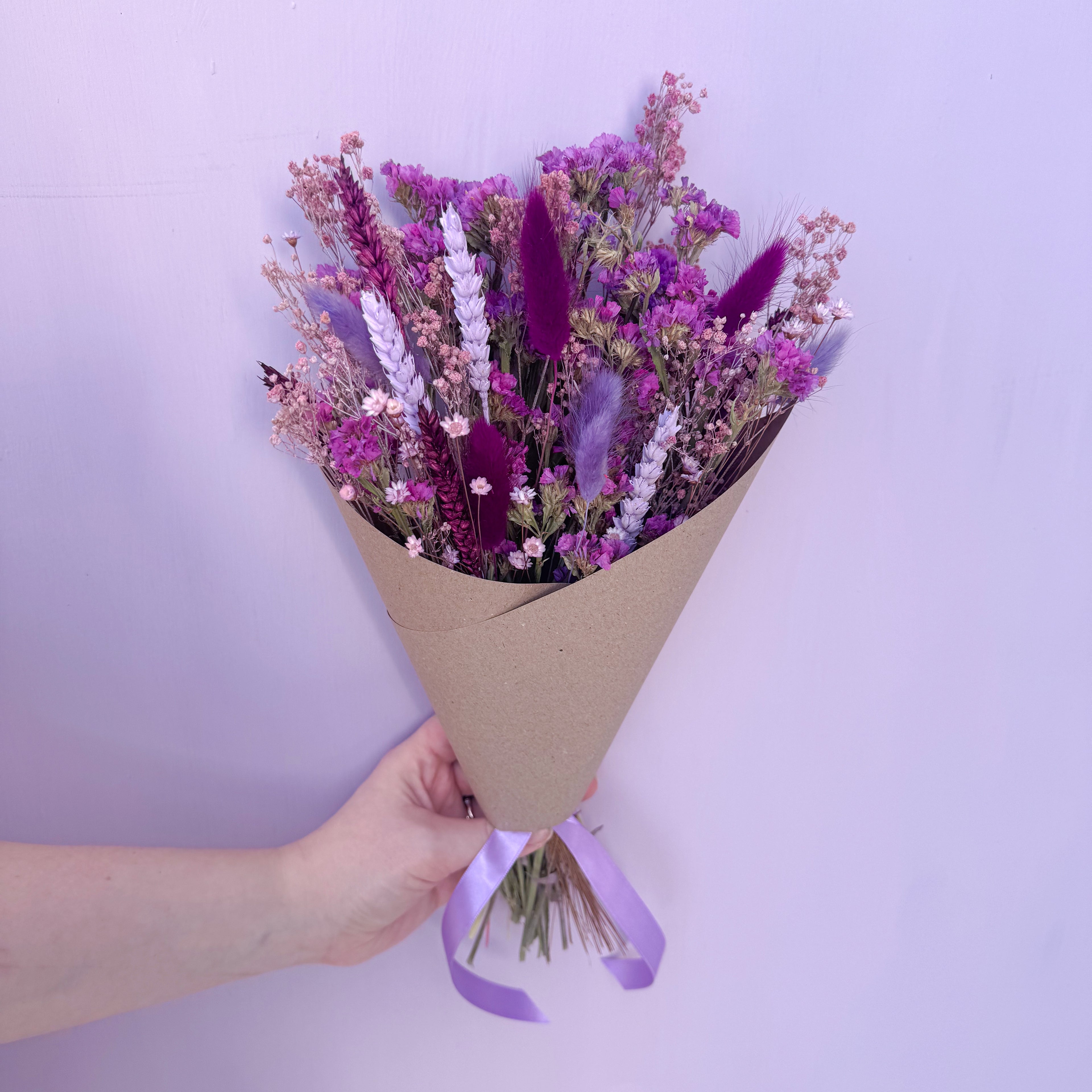 small lilac dry floral arrangement 