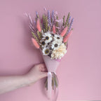 white daisy bouquet with dried wheat