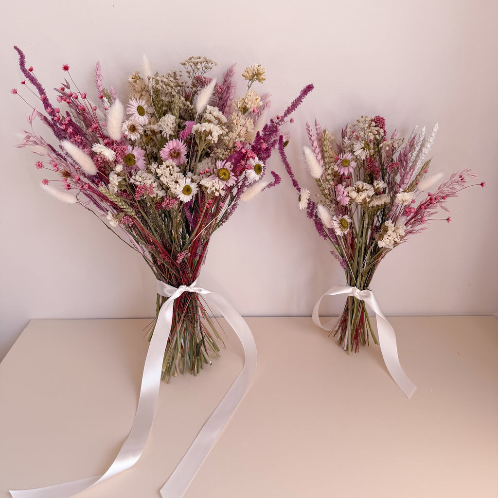 wildflower bunch with statice