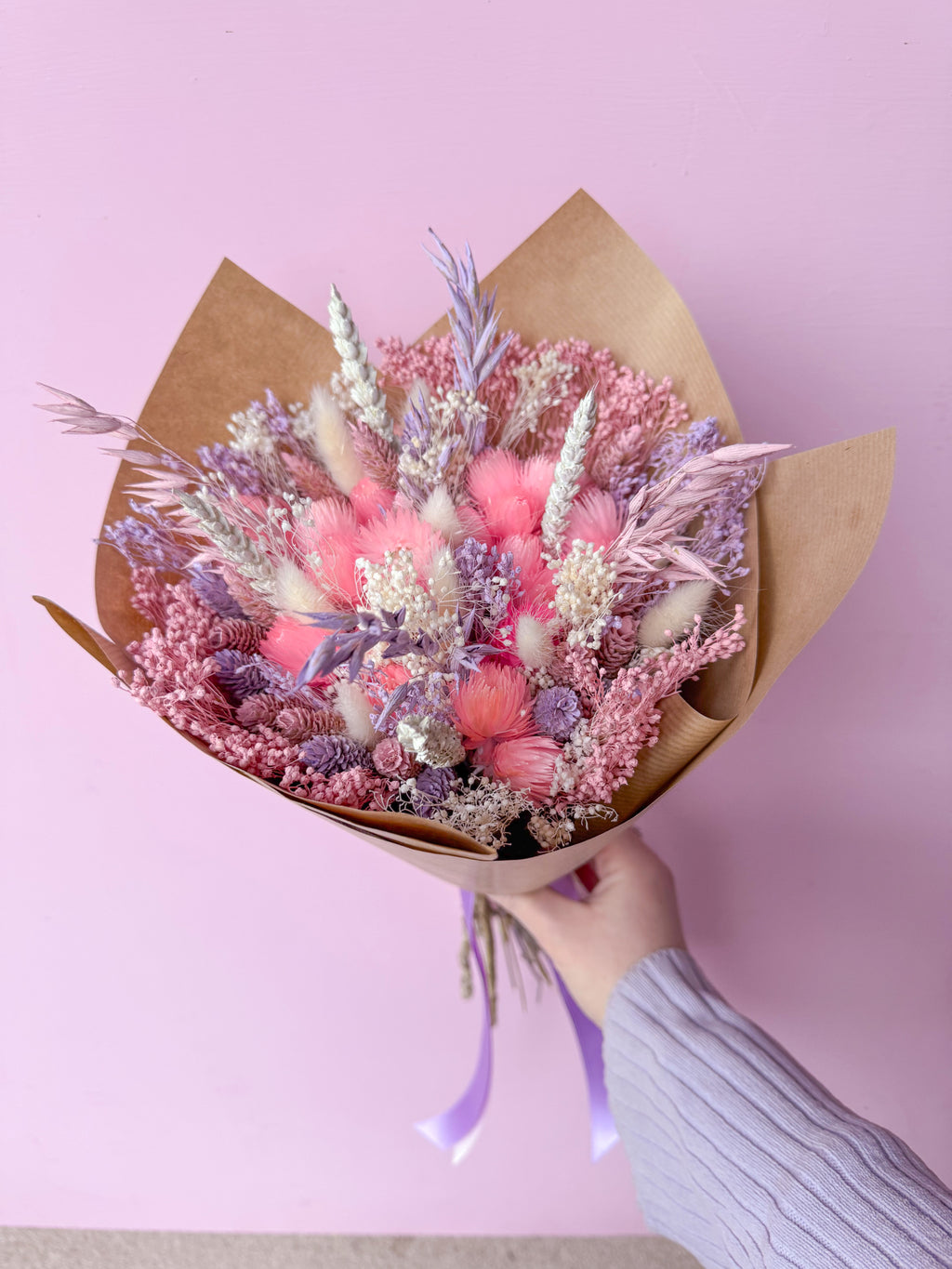 romantic boho dried flowers for wedding