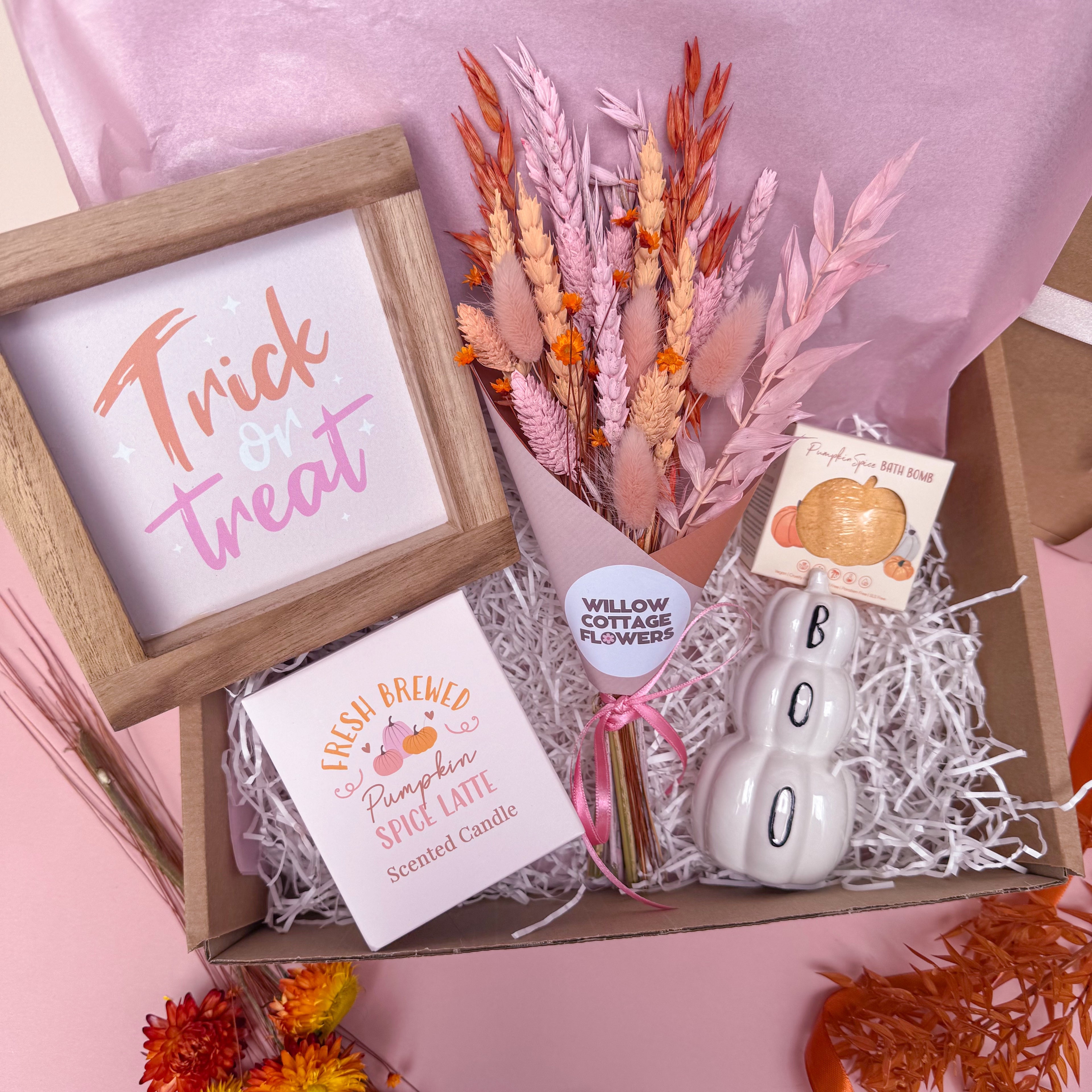 pink pumpkin spice latte candle gift hamper with dried flowers and white pumpkin ornament