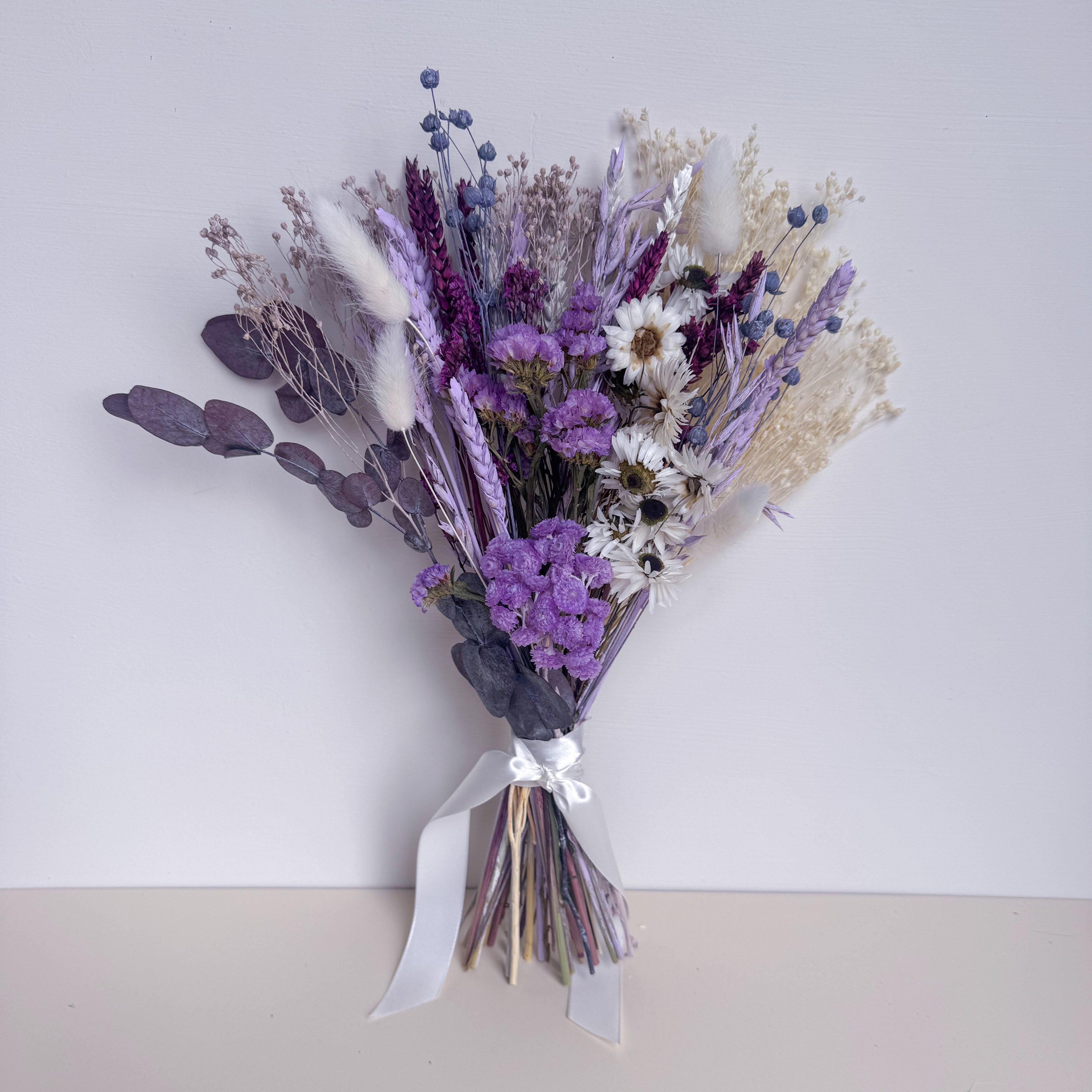 lilac wedding flowers