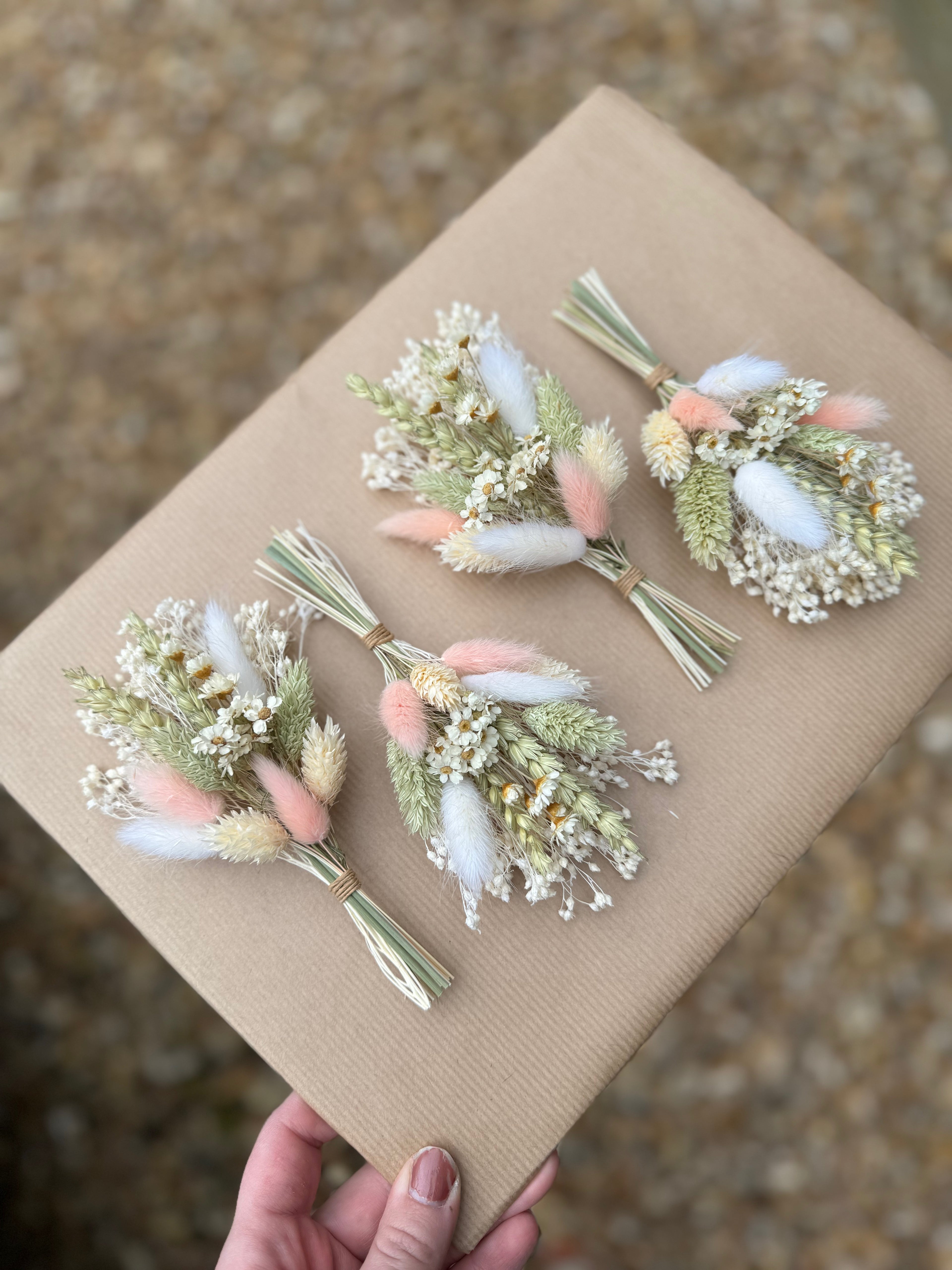 boho boutonniere for groom